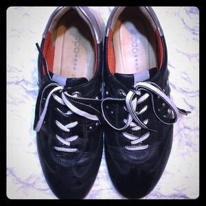 ECCO SPIKELESS GOLF SHOES